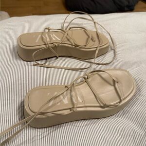 Zara Women's Cream Sandals